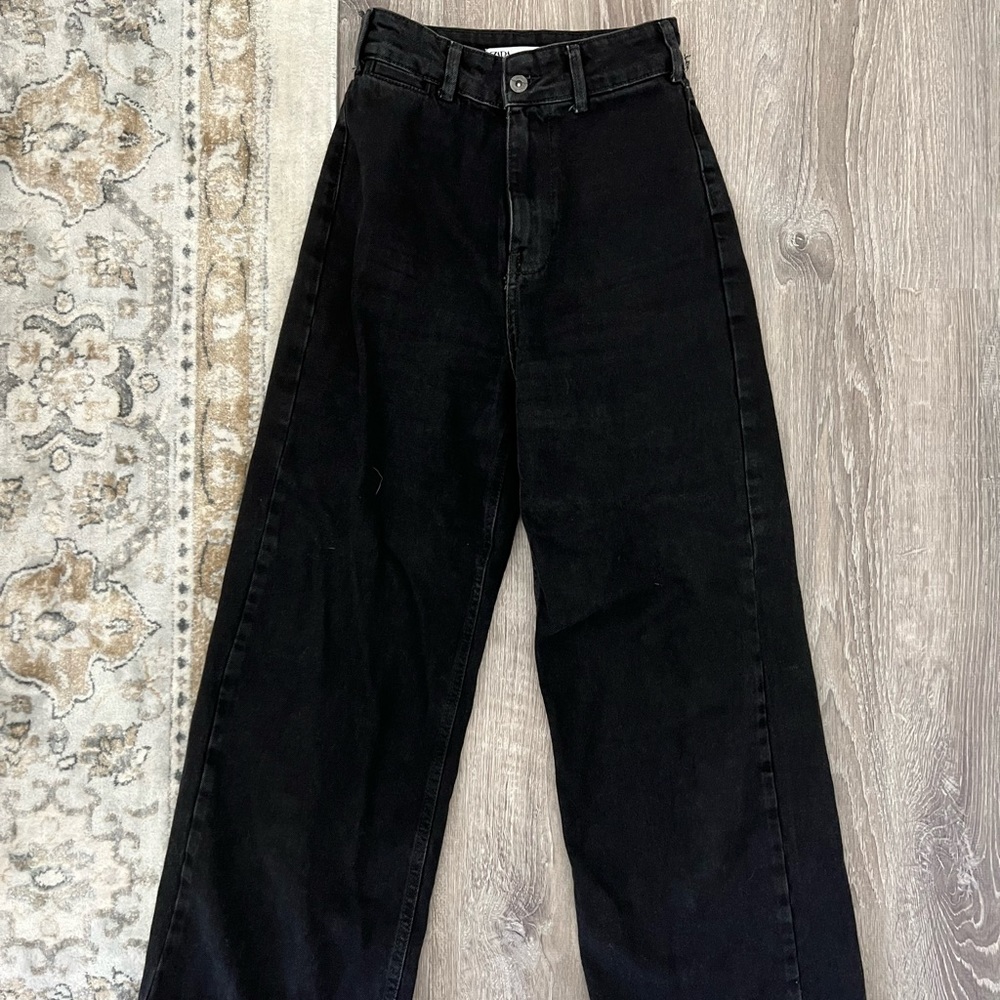 Zara Jeans - Wide Leg Black Size 2 US